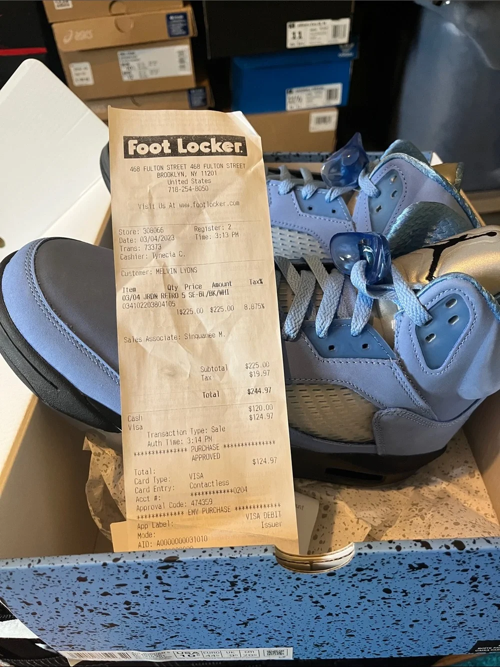Air Jordan 5 university blue Men’s High-Top Sneakers in Powder Blue and Black